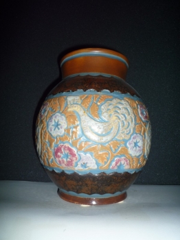 Vase aux coqs <br/>H: 35cm - Valeur 4000