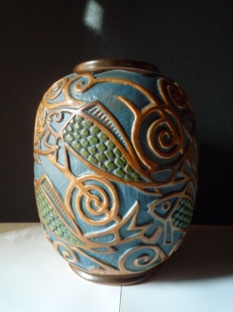 Vase aux poissons<br/>H: 30cm - Valeur 4000